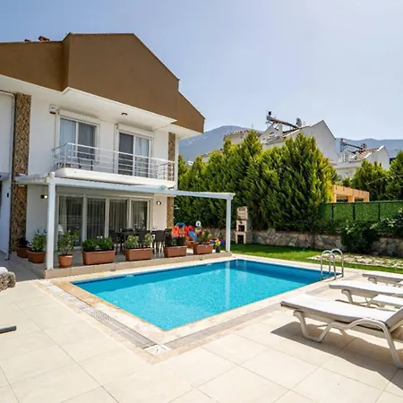 Willa Oludeniz 3 Bedroom - 8904 Fethiye