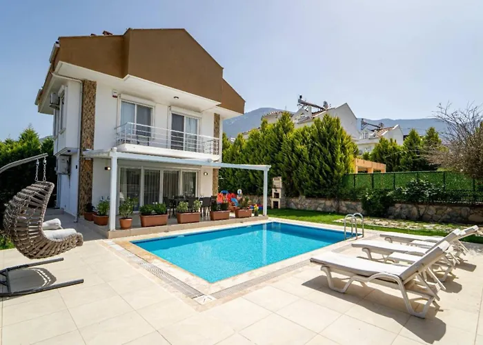 Willa Oludeniz 3 Bedroom - 8904 Fethiye