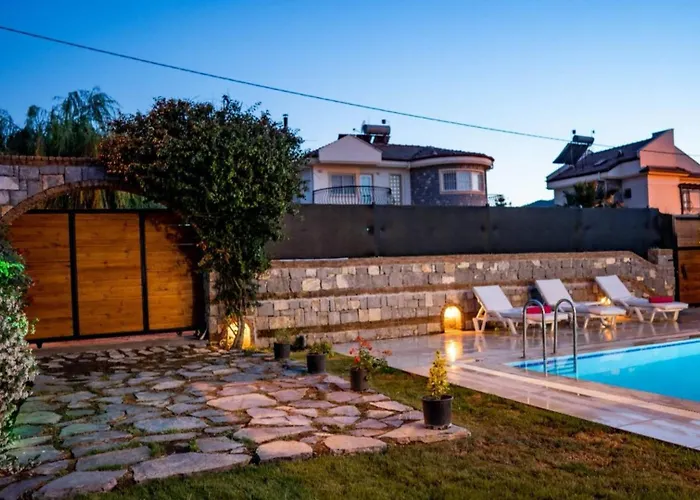 Oludeniz 3 Bedroom - 8904 Fethiye