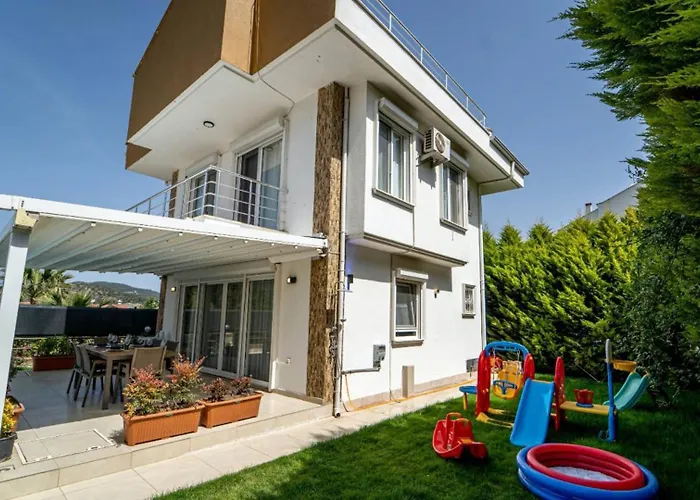 Oludeniz 3 Bedroom - 8904 Vilă